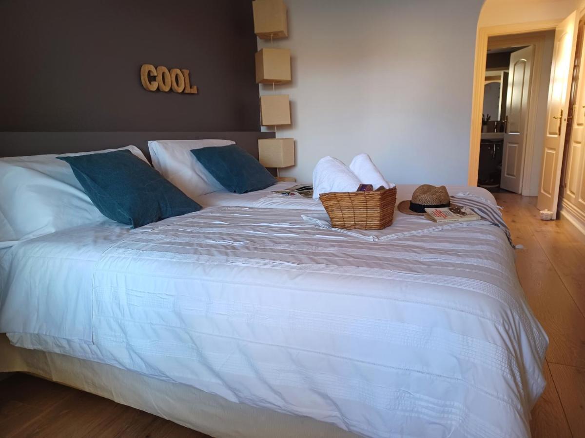 Apartment 140 M2, 400 Metros De La Playa En Benalmadena