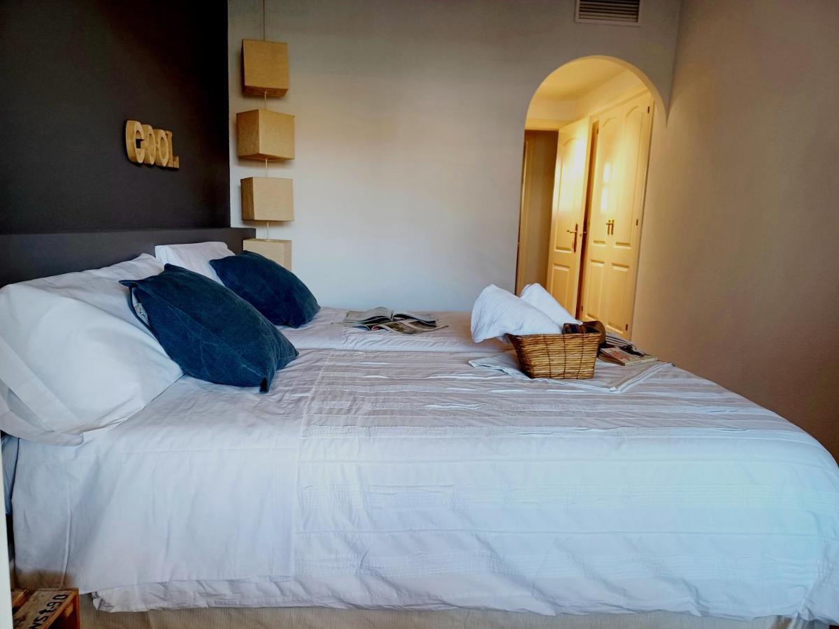 140 M2, 400 Metros De La Playa En * Benalmadena